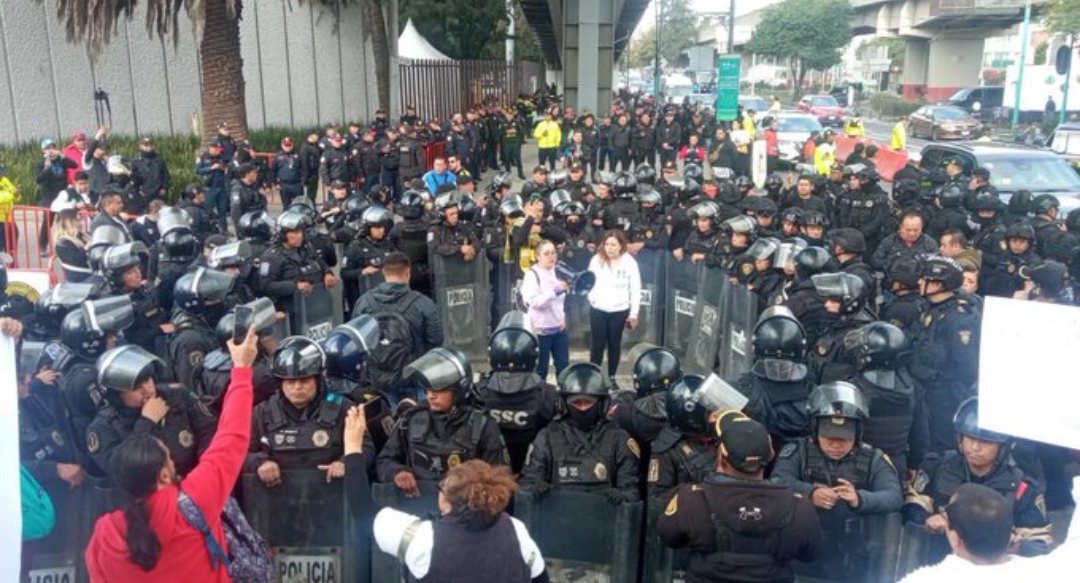 Protesta en Autódromo Hermanos Rodríguez