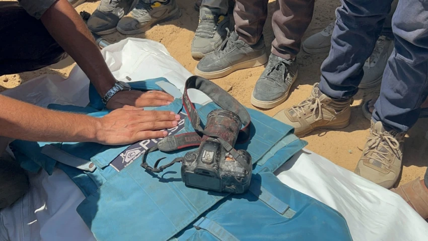 Cinco periodistas asesinados en ataque a Gaza.