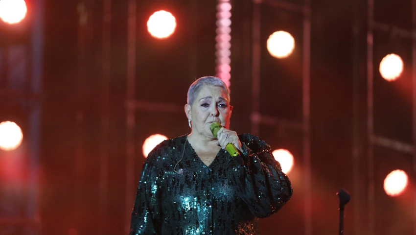Lupita D’Alessio, concierto gratis, ciudad de mexico, zócalo