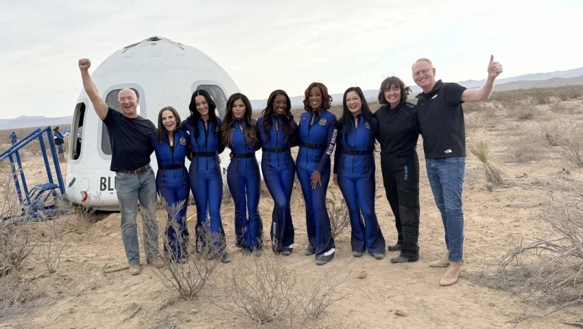 Blue Origin completa un histórico viaje de turismo espacial tripulado solo por mujeres