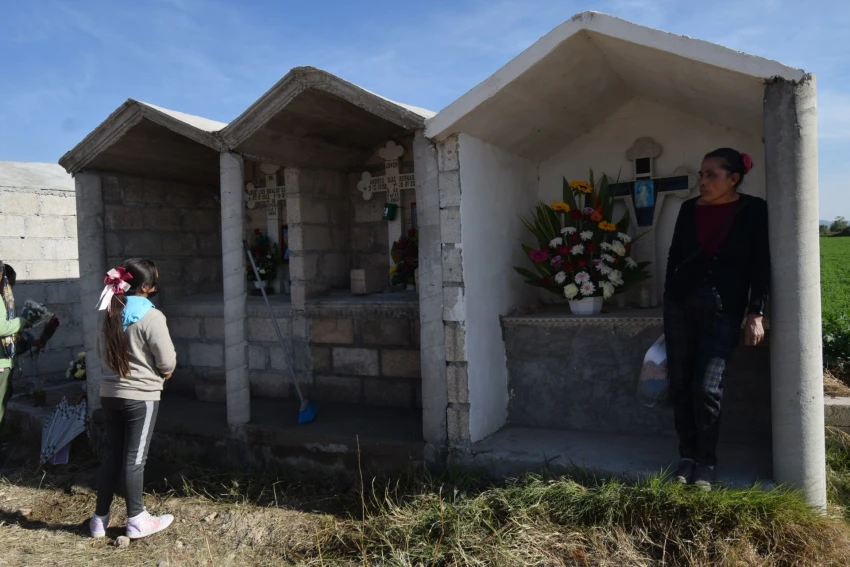 En el lugar de la explosión se erigió un mausoleo
