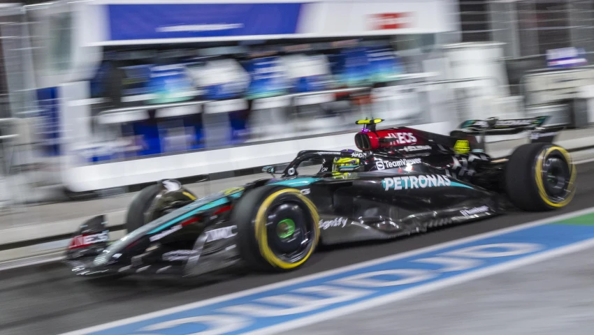 Lewis Hamilton lució en las primeras prácticas del GP Las Vegas