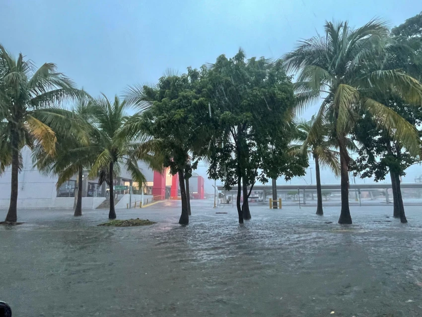 Los efectos de Helen en Cancún