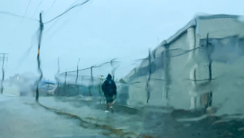 Las calles de Cancún lucen anegadas.