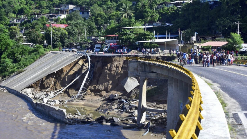 Deslaves en Acapulco