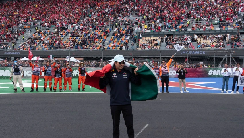 Checo Pérez no descarta volver a la Fórmula 1