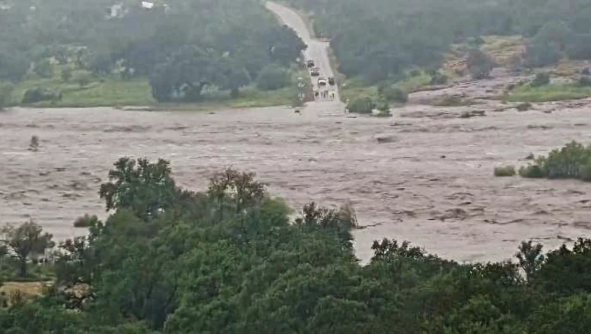 Timelapse muestra desbordamiento del río Guadalupe en Texas tras lluvias extremas