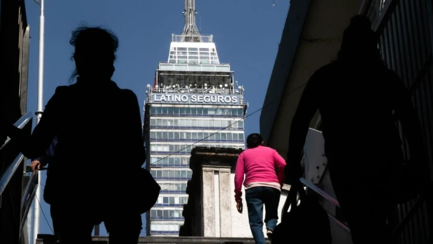 Economía Mexicana en Ralentización: FMI Pronostica Menor Crecimiento para 2024