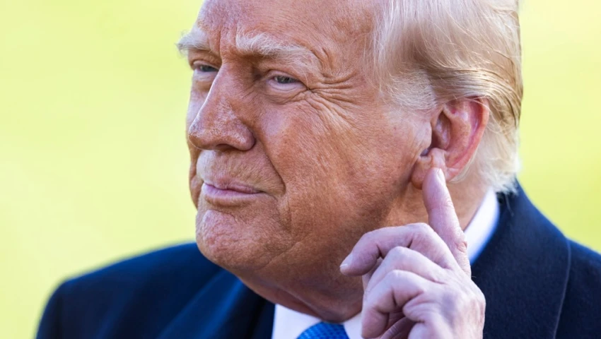 Donald Trump impondrá aranceles del 25 % a quien le compre petroleo a Venezuela
