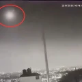 VIDEOS| Así fue el paso del meteoro que estremeció a la CDMX y el Edomex
