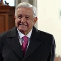 AMLO ve video de canción dedicada a él. AMLO