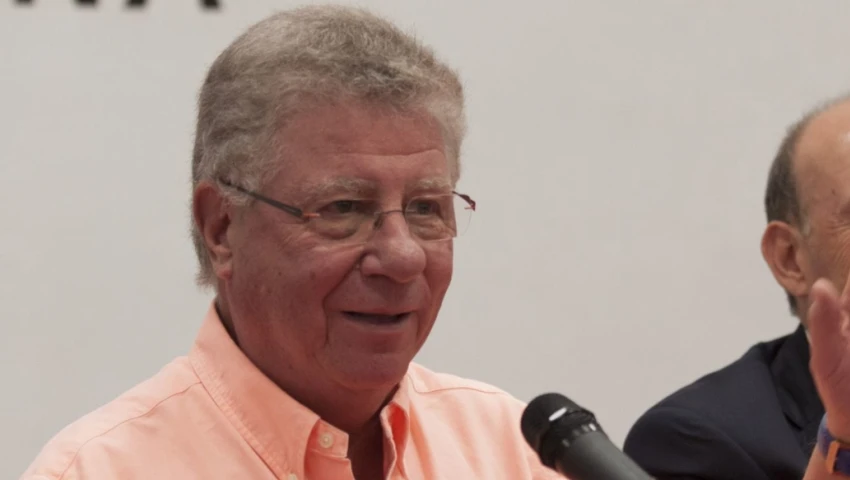 Carlos Alazraki Grossmann orden de aprehensión suspensión