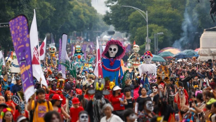 ¿A qué hora empieza el Desfile de Día de Muertos 2025? Dónde ver, ruta y vías alternas en CDMX