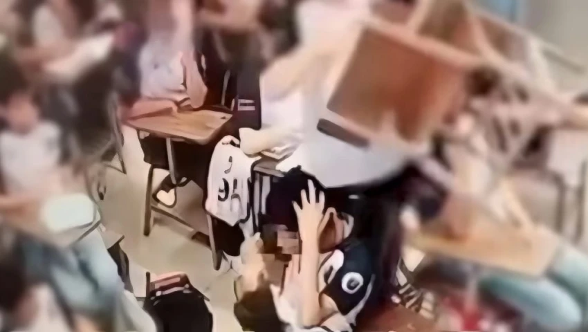 Alumno queda inconsciente tras golpe con pupitre