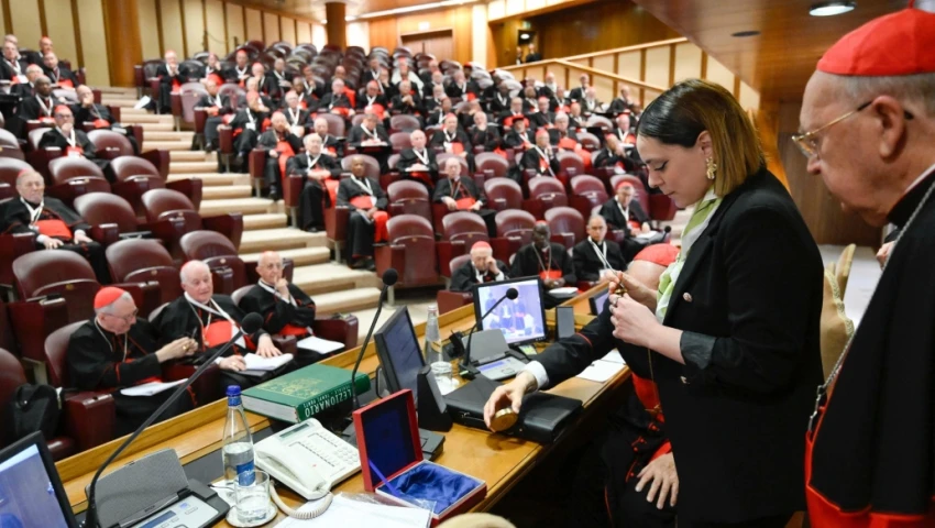 Anulan anillo del papa Francisco Anulan anillo del papa Francisco