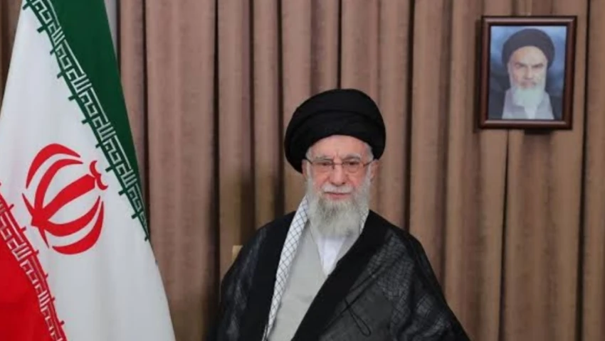 Ayatola Jamenei Ayatola Jamenei