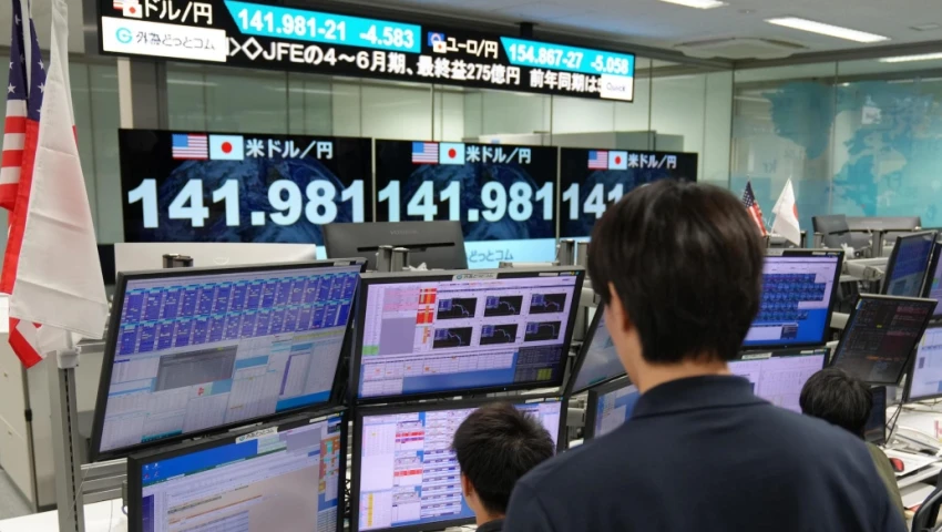 Nikkei se desplomó Nikkei se desplomó