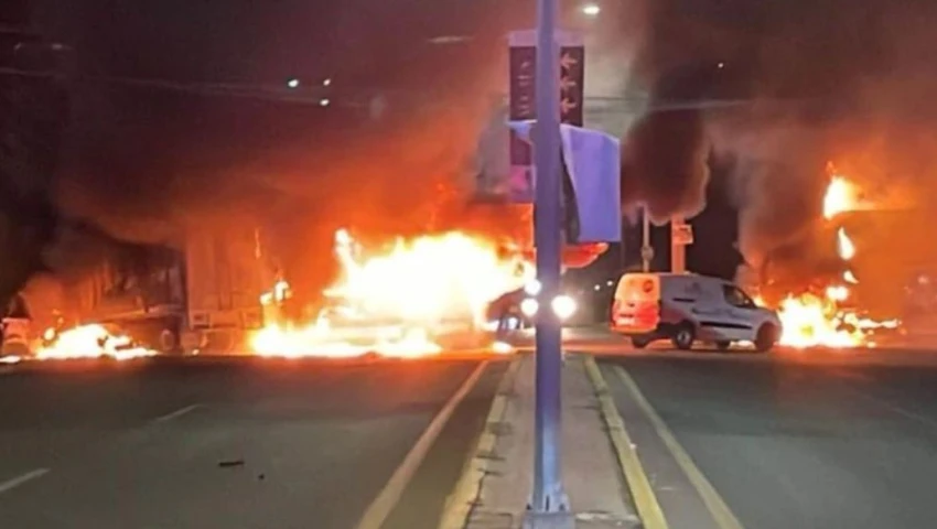 Bloqueos, fuego y balas: la noche de terror que paralizó a Culiacán, Navolato y Mocorito