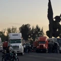 Caos vial en autopistas México-Pachuca y México-Querétaro