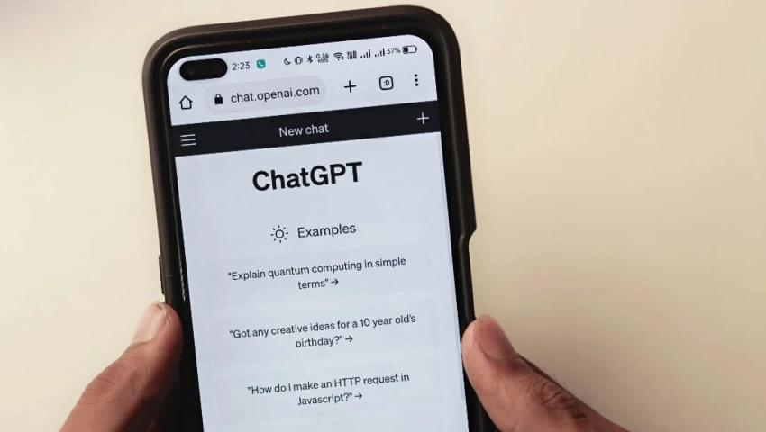 ¿Consultas a ChatGPT? Puede inducir psicosis, manía y suicidio, alertan investigadores
