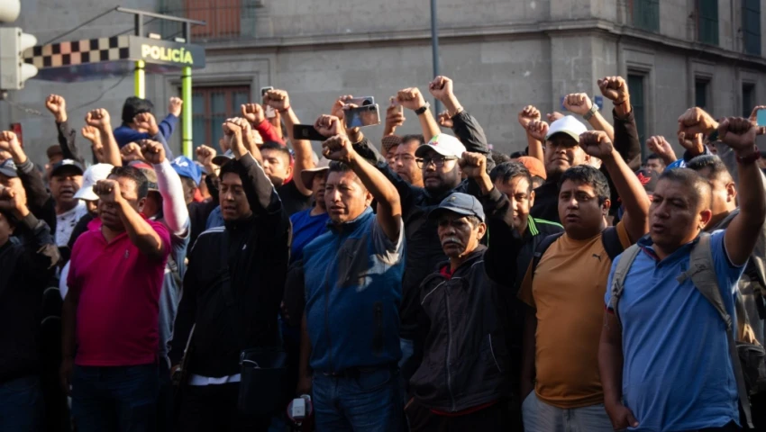 Bloqueo de la CNTE Bloqueo de la CNTE