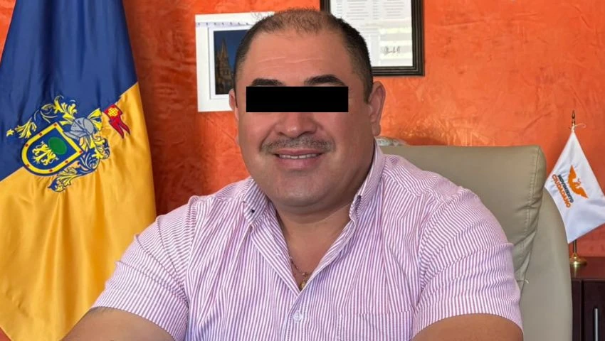 ¿Cuál era el presunto papel del alcalde de Teuchitlán en el Rancho Izaguirre?