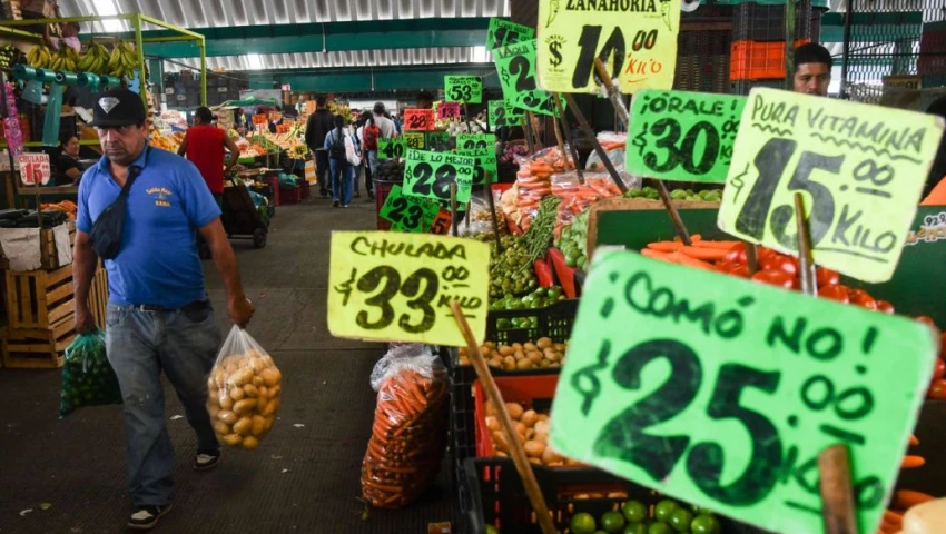 ¿Cuánto cuesta vivir con dignidad en México? Al 59% NO le alcanza ante el aumento de precios