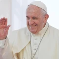 El papa Francisco sufre caída en el Vaticano: ¿Cuál es su estado de salud? Papa Francisco