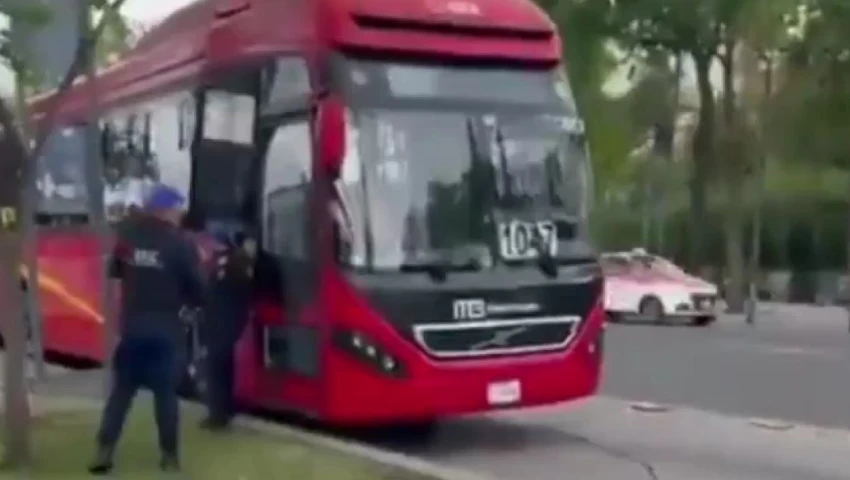 Encuentran a hombre muerto en el Metrobús CDMX: Esto se sabe del caso