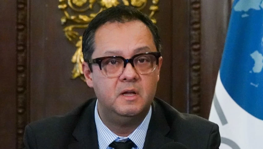 Gabriel Yorio Gabriel Yorio