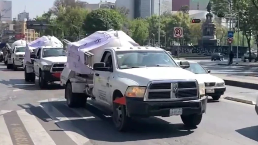 Gaseros bloquean la autopista México-Pachuca y colapsan la CDMX: Rutas alternas