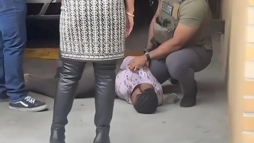 ICE detiene a influencer durante transmisión en vivo