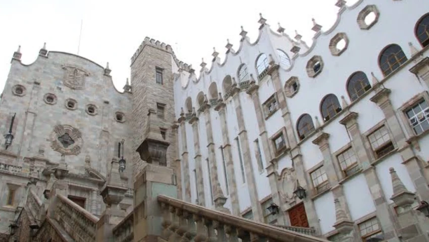 Estudiantes universidad de Guanajuato