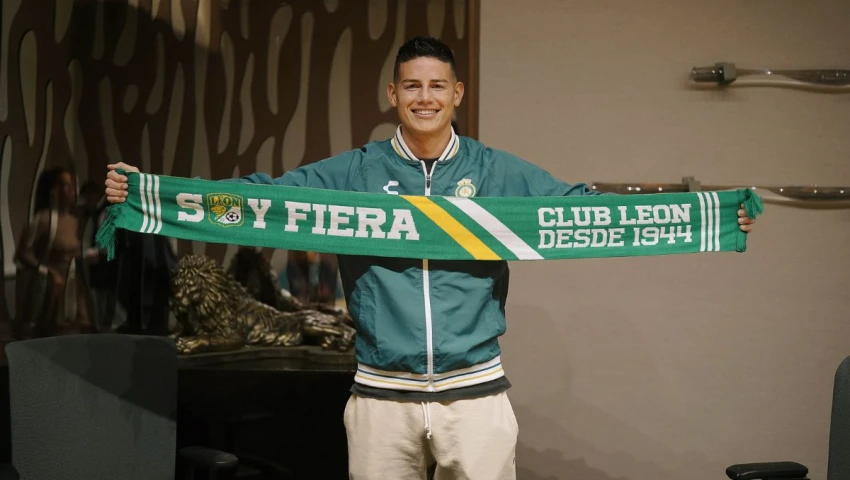 James Rodríguez con el León
