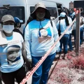 "Es un circo", acusaron familiares de desaparecidos.