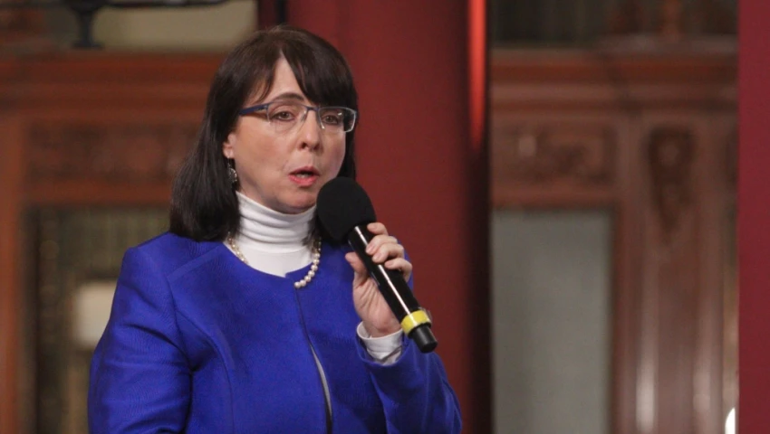 María Elena Álvarez-Buylla María Elena Álvarez-Buylla