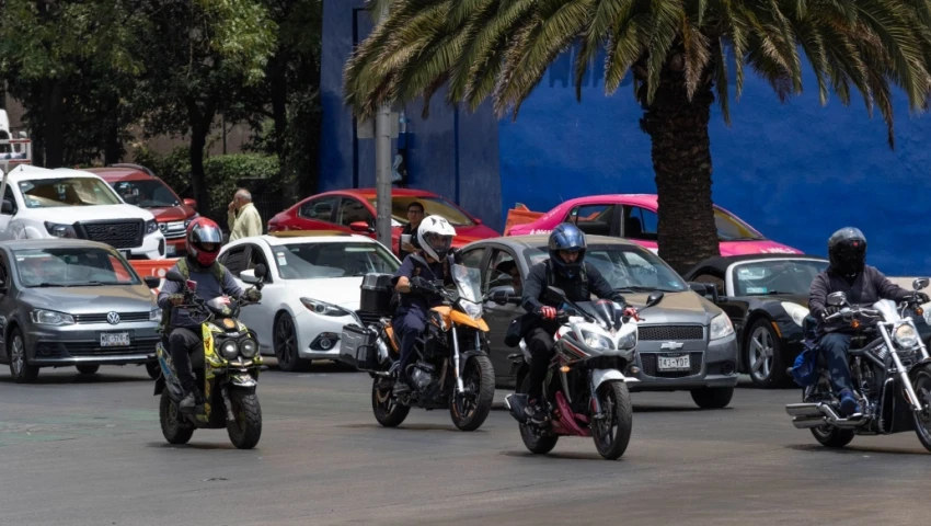 Claudia Sheinbam busca regulación para motos Claudia Sheinbam busca regulación para motos