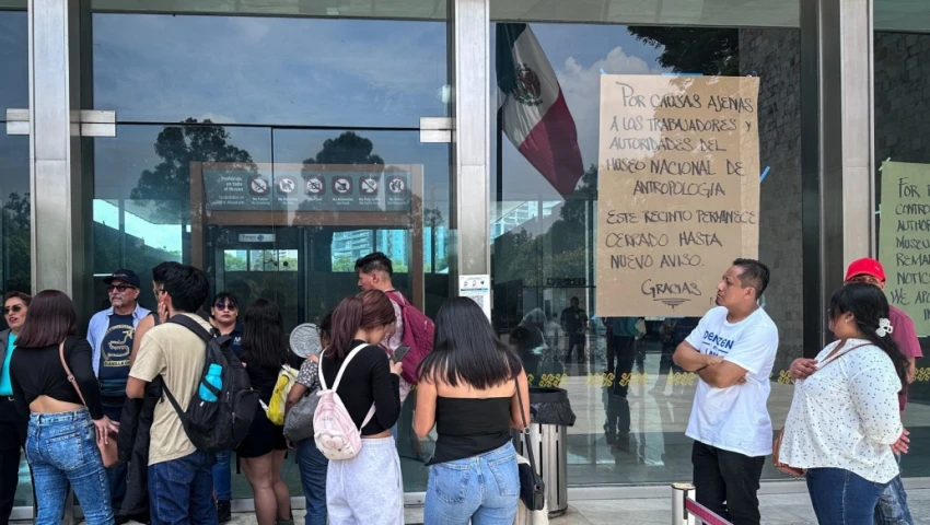 Museo de Antropología cerrado. Museo de Antropología cerrado.