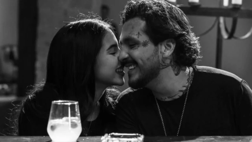 Nodal y Angela Aguilar se aman