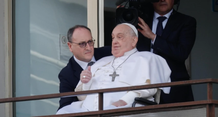 Papa Francisco Papa Francisco reaparece públicamente.