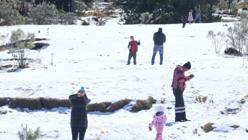Frente frío y tormenta tropical: ¿Podría caer nieve en la CDMX?