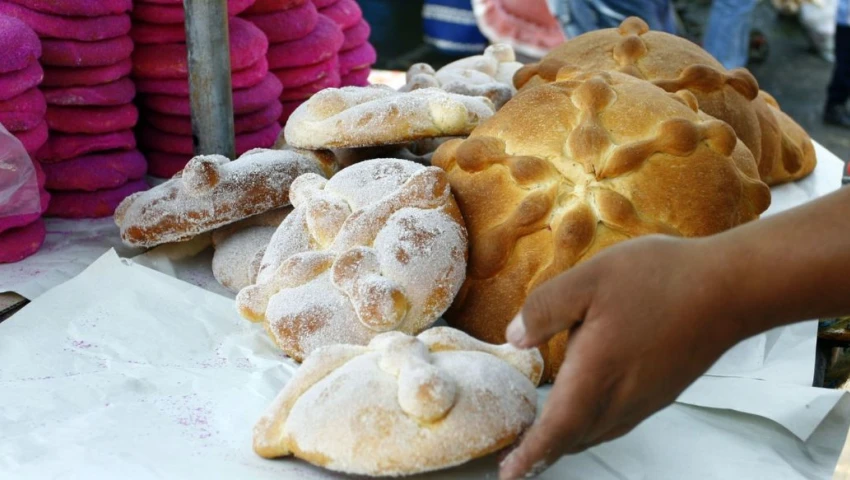 ¿Qué pasa si como pan de muerto? Consejos para disfrutarlo sin afectar tu salud