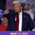 De la Casa Blanca a los Tribunales: Estos son todos los ACTOS IRREVERENTES de Donald Trump
