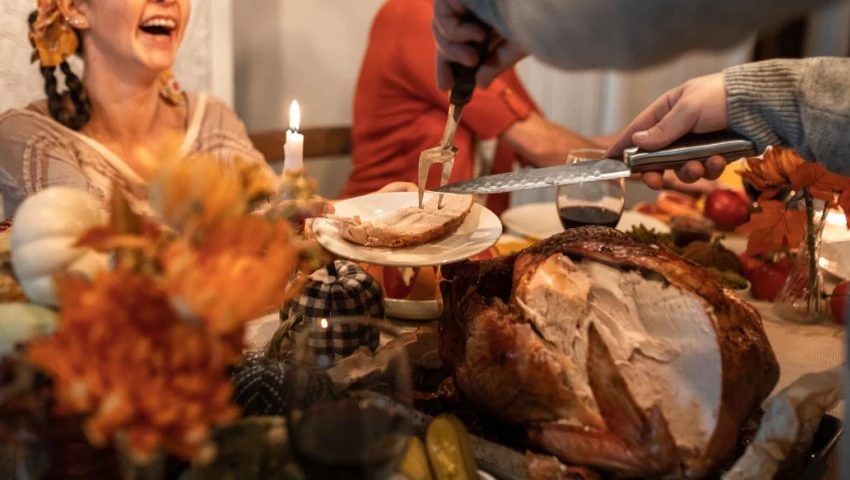 ¿Vives en Iztapalapa? Así puedes recibir $1,500 pesos para la cena de Navidad