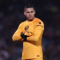 ¿Puede Luis Malagón vencer a los gigantes europeos en la lucha por el mejor portero del año?