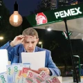 Golpe a tu bolsillo: ¿Cómo impacta la guerra en Ucrania en los precios de la luz y gasolina en México?