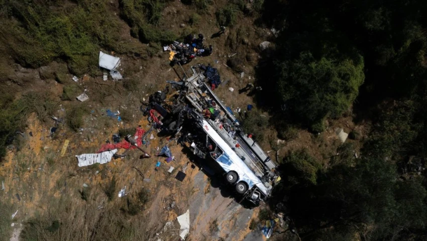 Fatal accidente en autopista Aguascalientes-Zacatecas: 19 personas muertas y 6 heridas