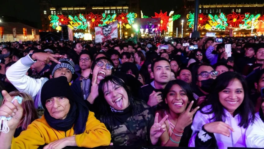 Verbena Navideña CDMX: ¿Qué artistas se presentan hoy 18 de diciembre en el Zócalo? Cartelera