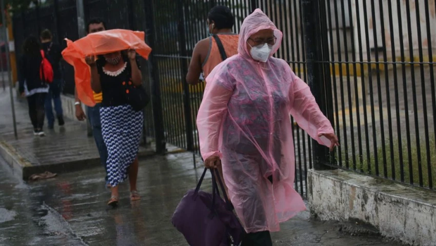 Bajas temperaturas y lluvias intensas en el país: descubre los estados más afectados este jueves