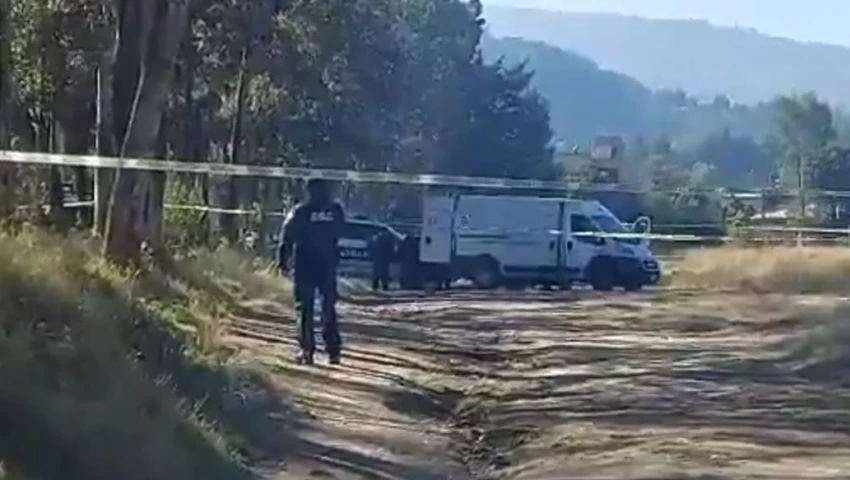 ¿Qué está pasando en Xochimilco? Encuentran dos hombres muertos en campo deportivo | VIDEO